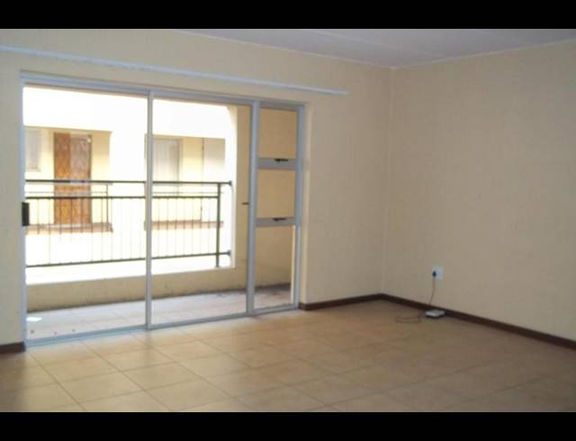 2 BEDROOM APARTMENT FOR SALE IN THREE RIVERS